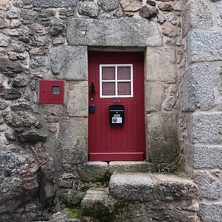 Recanto Da Pedra * Linhares (Guarda)