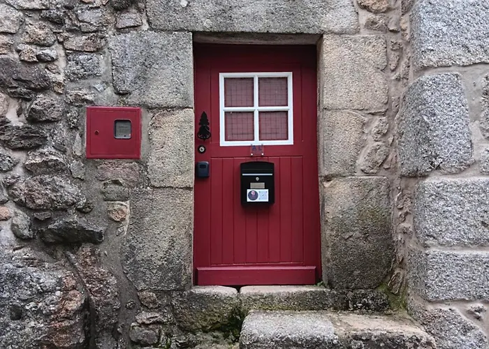 Recanto Da Pedra * Linhares (Guarda)