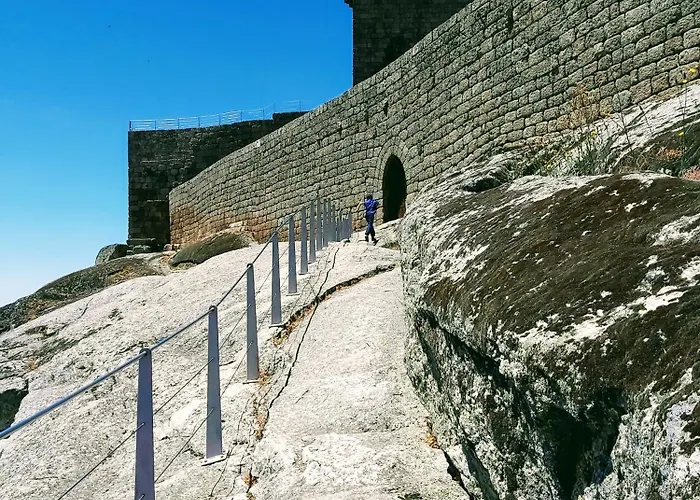 Recanto Da Pedra * Linhares (Guarda)